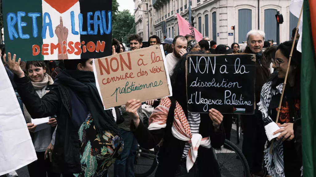 Dissolutions : nouvelle offensive réactionnaire