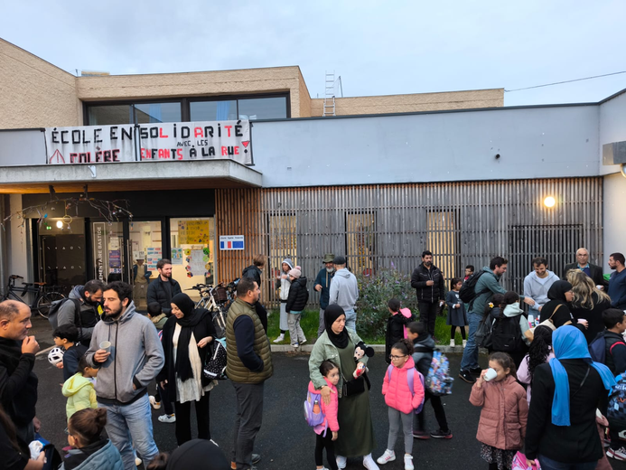 Toulouse : l’école Bastide occupée par des familles sans-logement